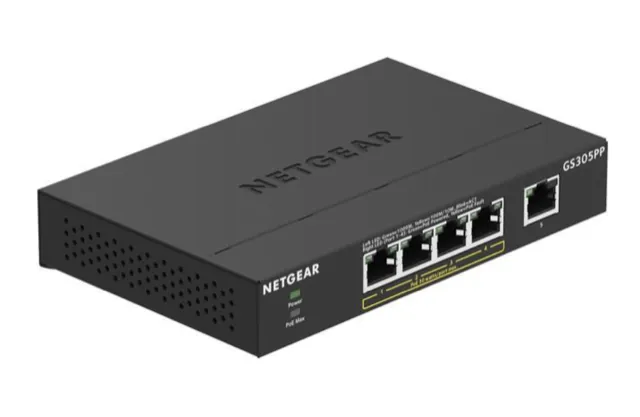 Netgear GS305PP 5 Port PoE Gigabit Ethernet Unmanaged Switch